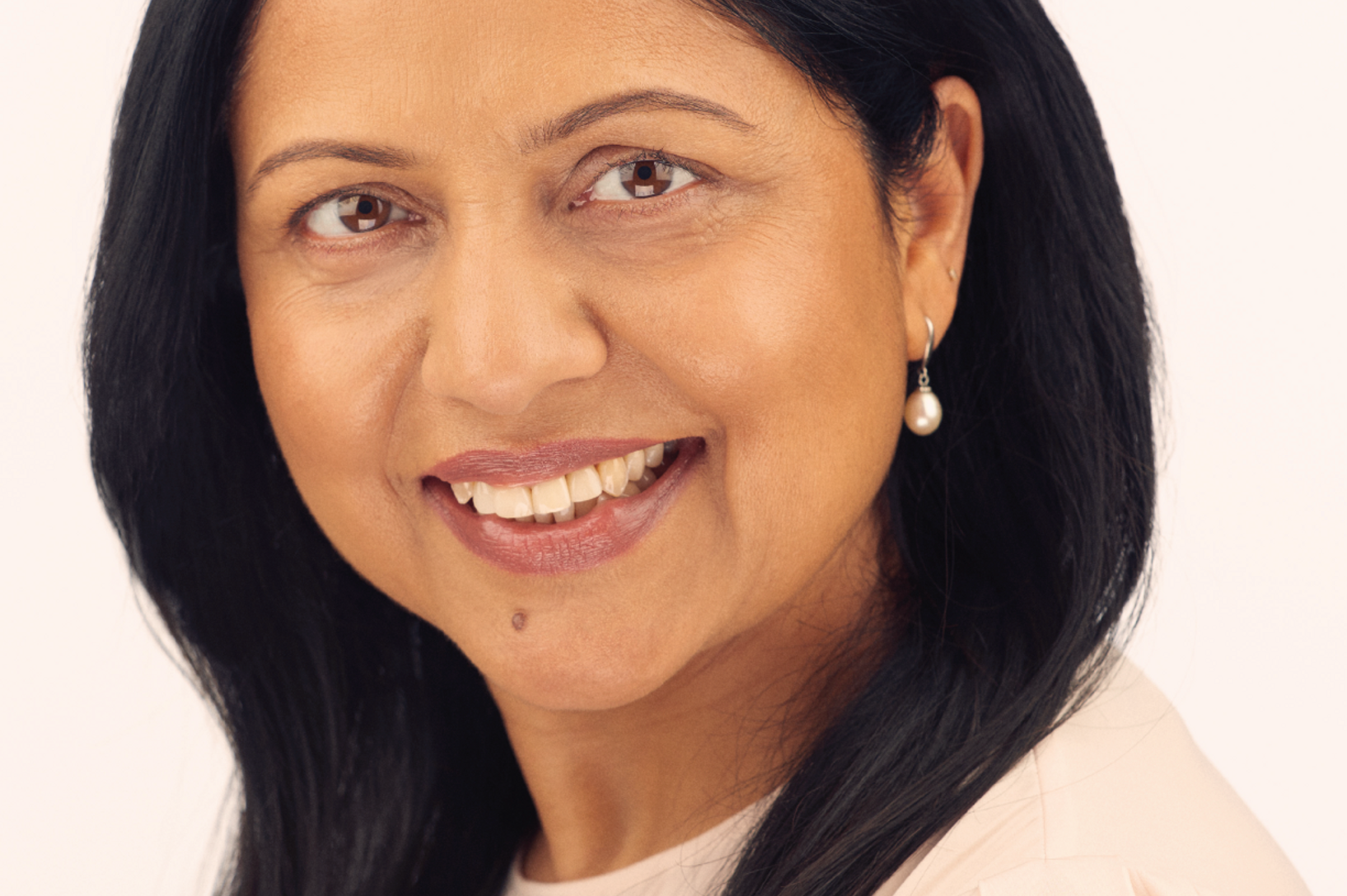 Tarj Marvi started out creating skincare products to help with her post-partum melasma. She’s now made a business out of it.